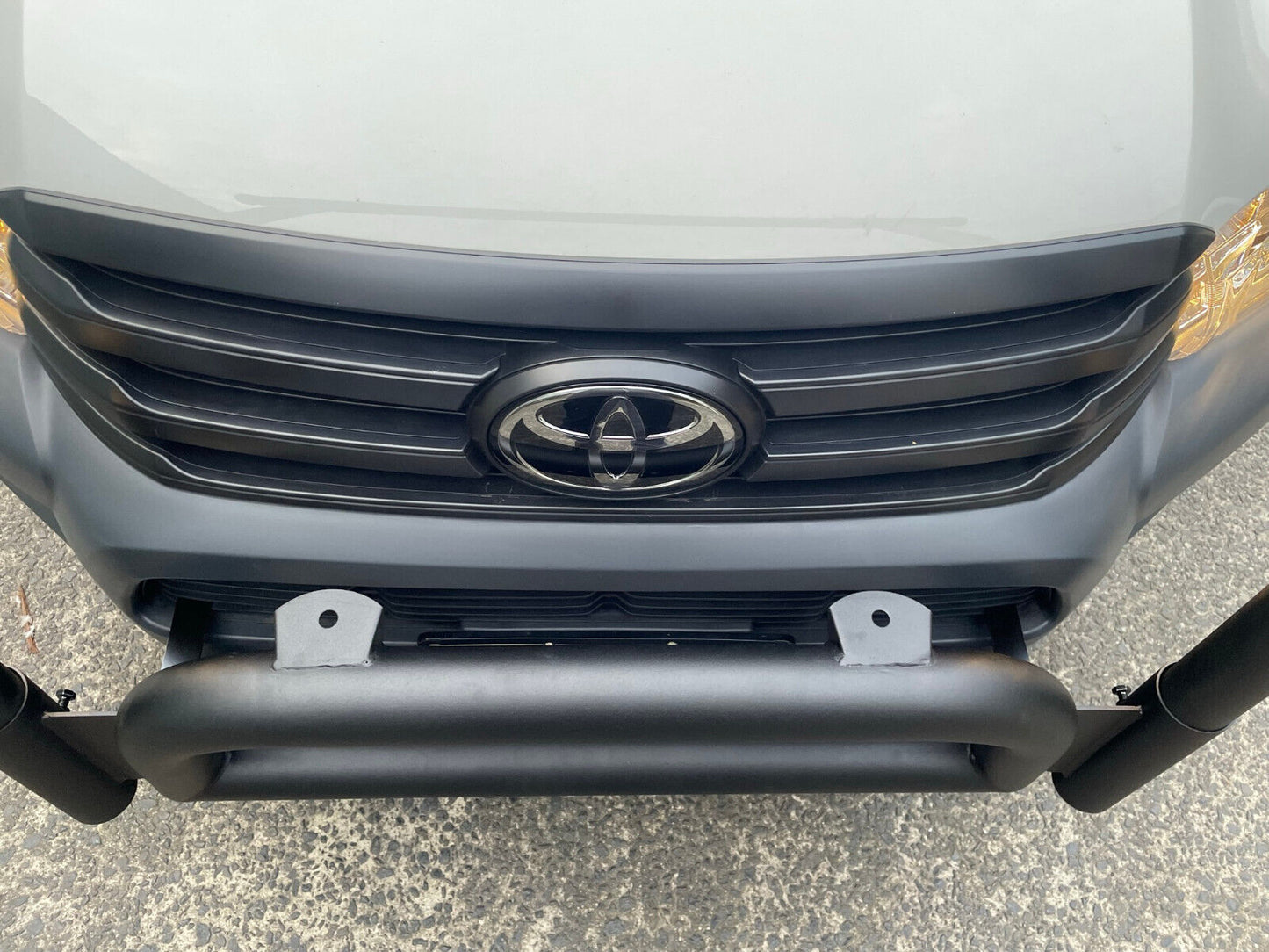 Nudge Bar for Toyota Hilux 2015-2024 single cab with Front Ladder Rack H Rack
