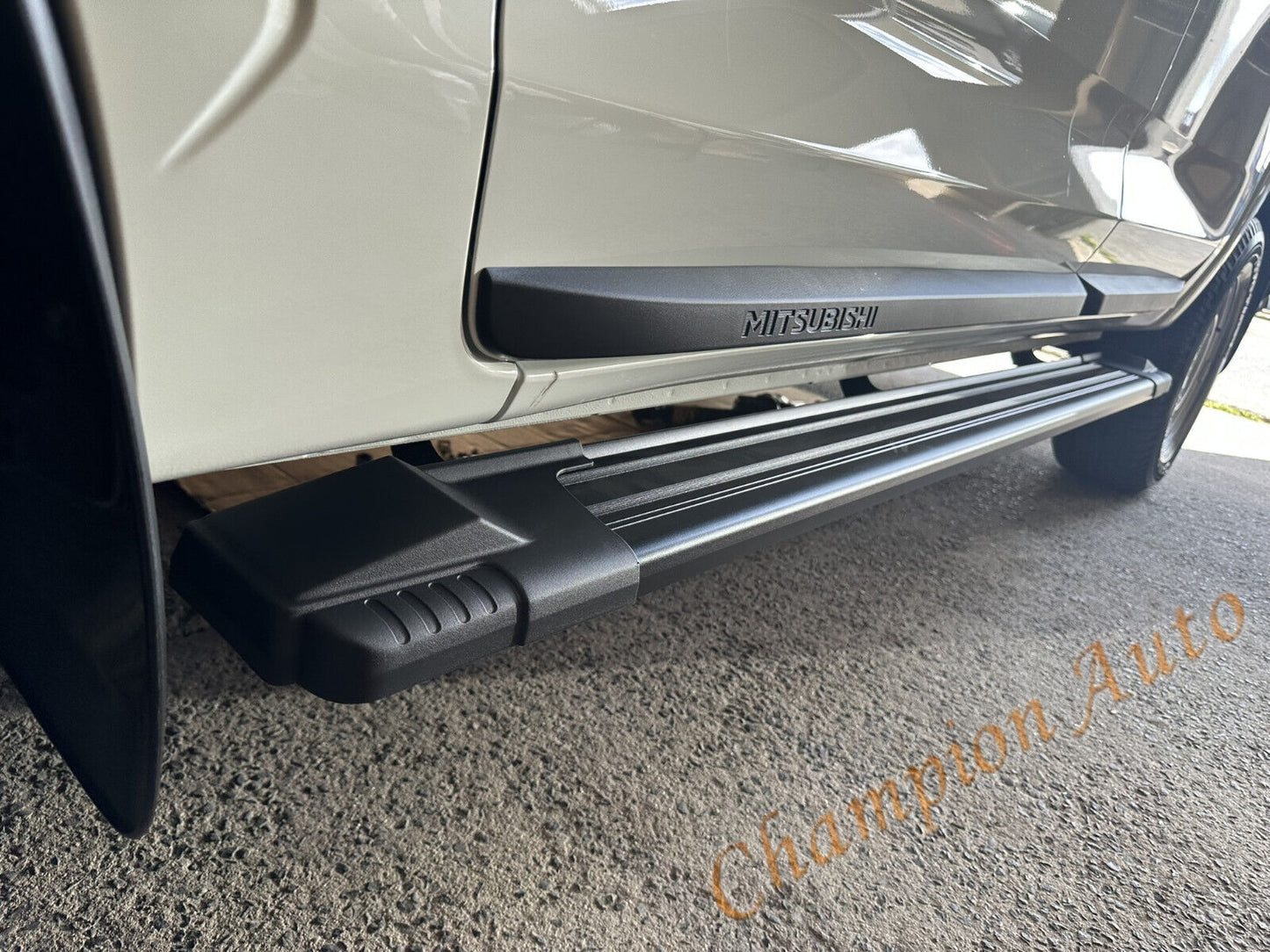 BLACK Alloy side steps For All-New Mitsubishi MV Triton Dual Cab 2024+ (HD24)