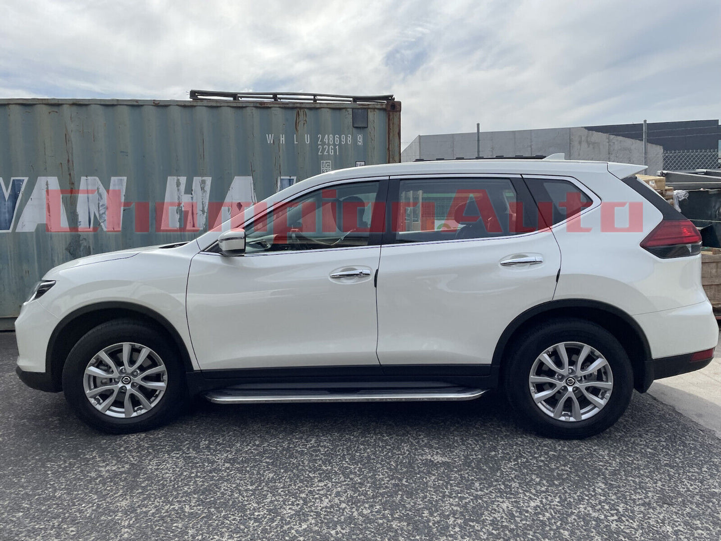 Nissan X-trail Xtrail T32 Side Steps Aluminium 2014-07/2022 (CMP94)