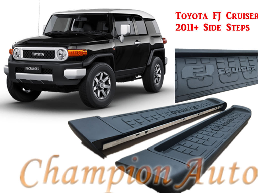 A pair of Black side steps for FJ Cruiser