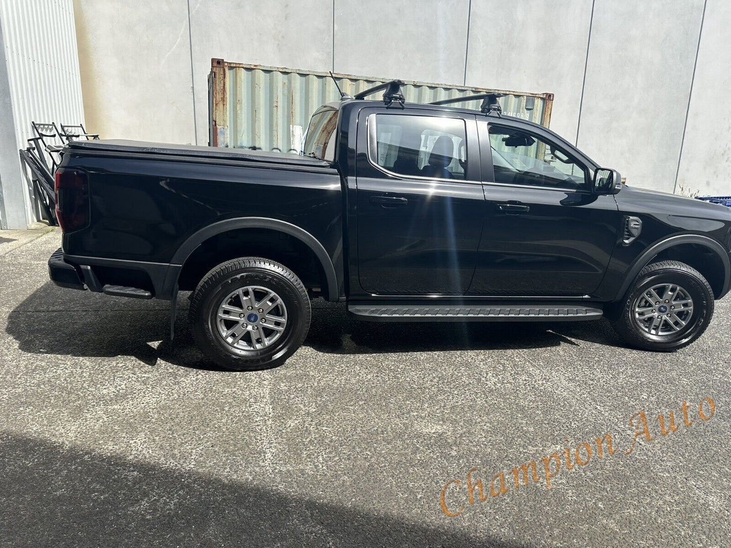 Tri Fold Soft Tonneau Cover Fit Ford Ranger Raptor Dual Cab Bare Tub 2022-2024