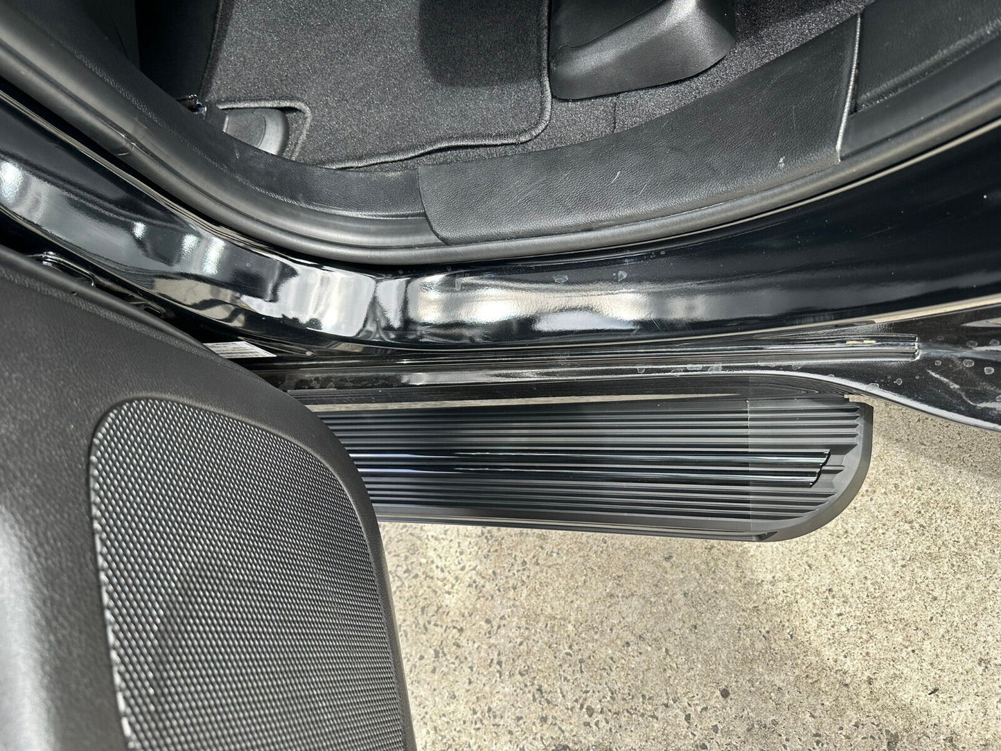 Black Side Steps for Jeep Grand Cherokee SRT S-Limited S-Overland 11-22