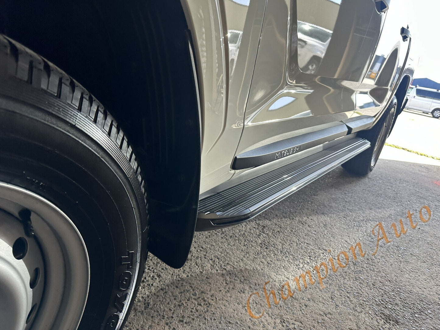 BLACK Alloy side steps For All-New Mitsubishi MV Triton Dual Cab 2024+ (XRB)