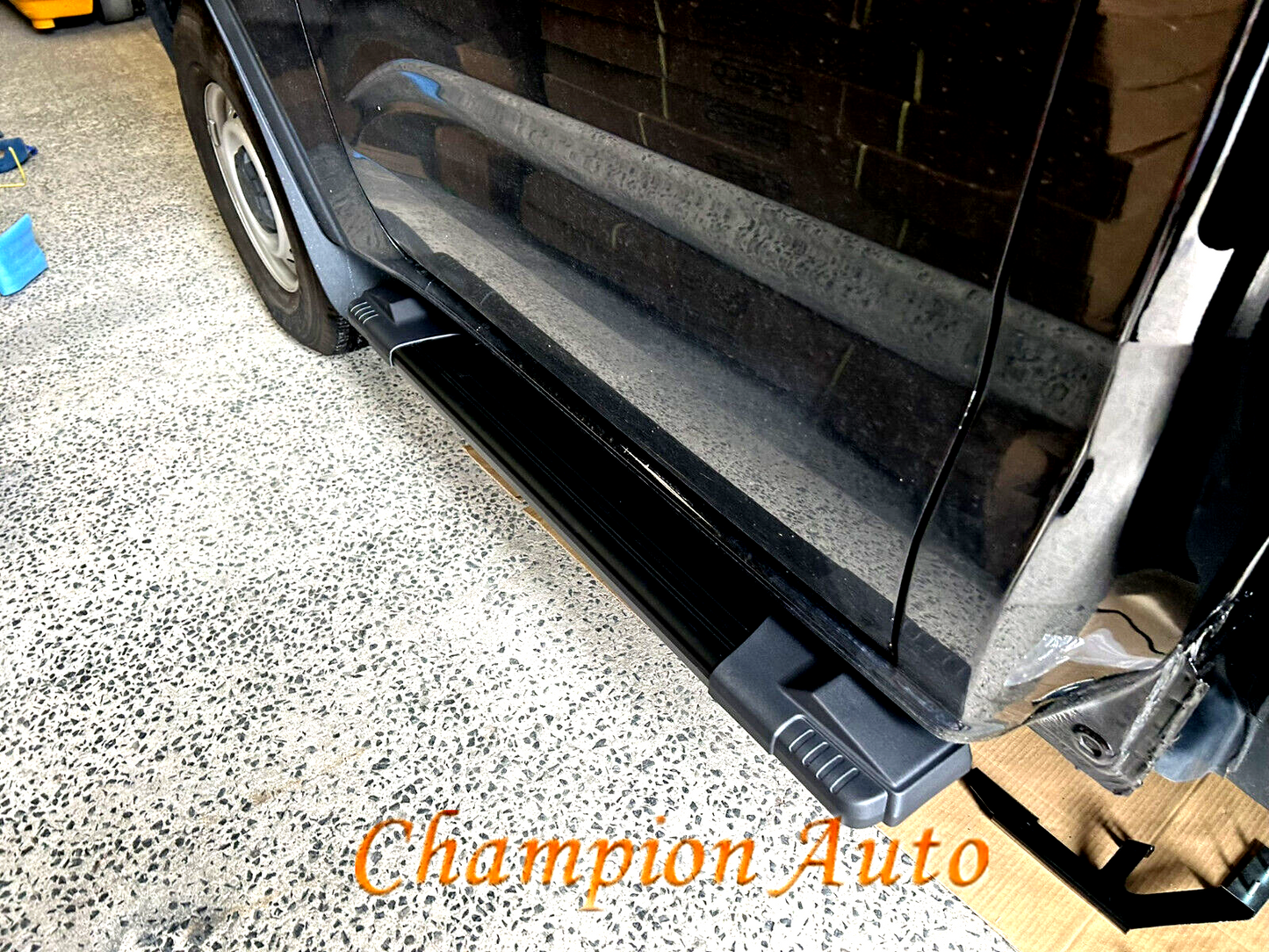 Black Alloy single cab side steps for Isuzu DMAX D-MAX 2012-08/2020