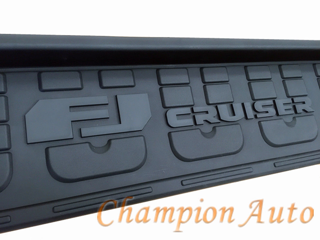 A pair of Black side steps for FJ Cruiser