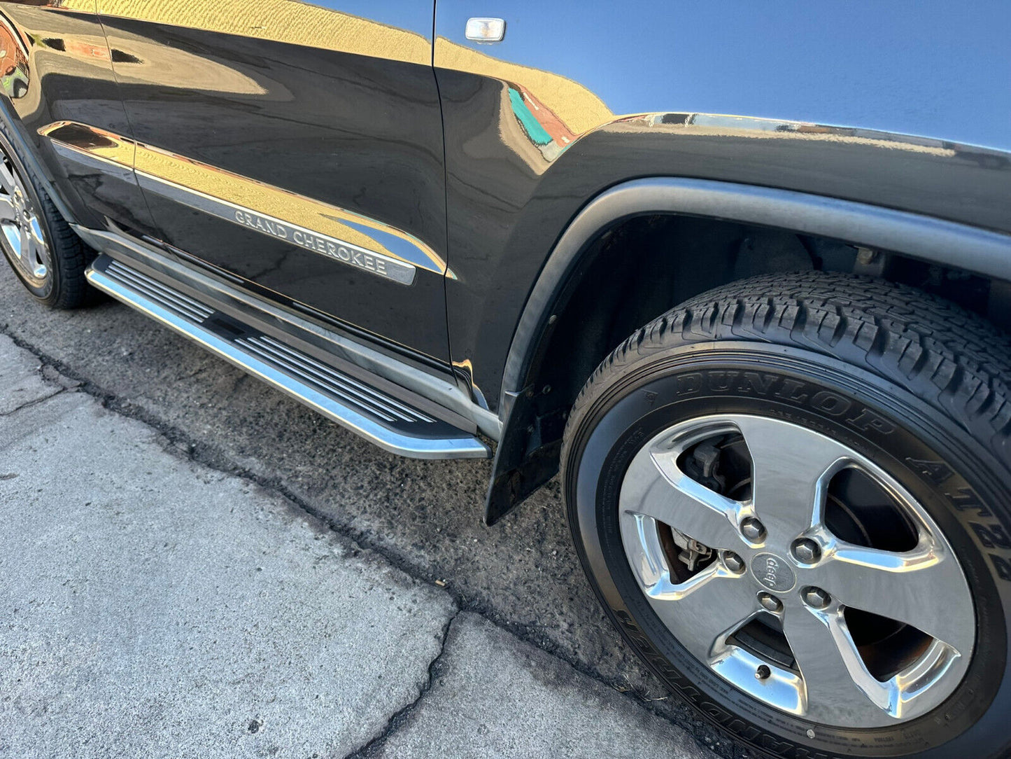 Side Steps FOR Jeep Grand Cherokee WK 2011-2022 With Heavy Duty Brackets