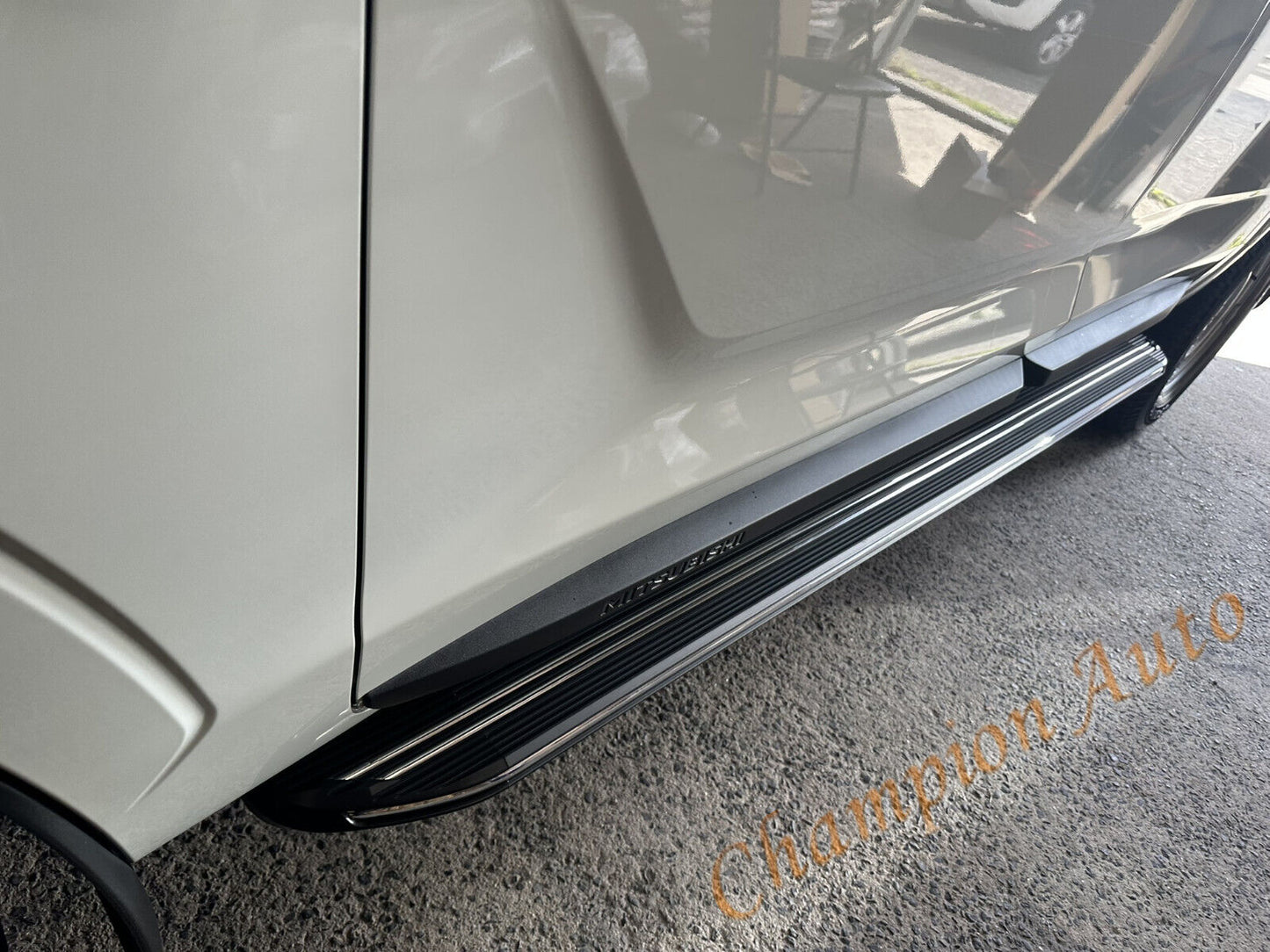 Pair of Alloy side steps For All-New Mitsubishi MV Triton Dual Cab 2024+ (XR)