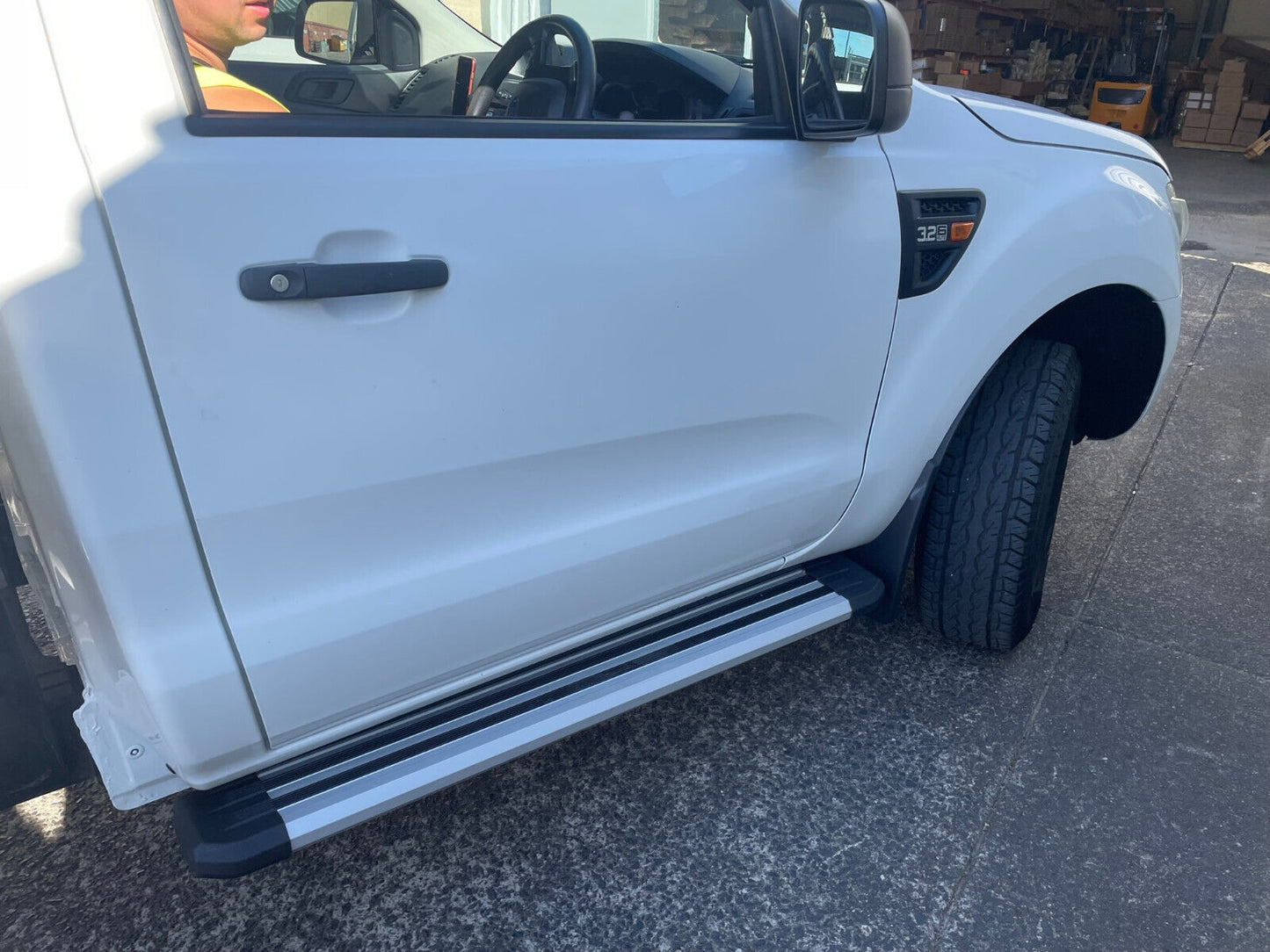 A PAIR Single Cab Alloy Side Steps for FORD Ranger 2012-2021 (S6)