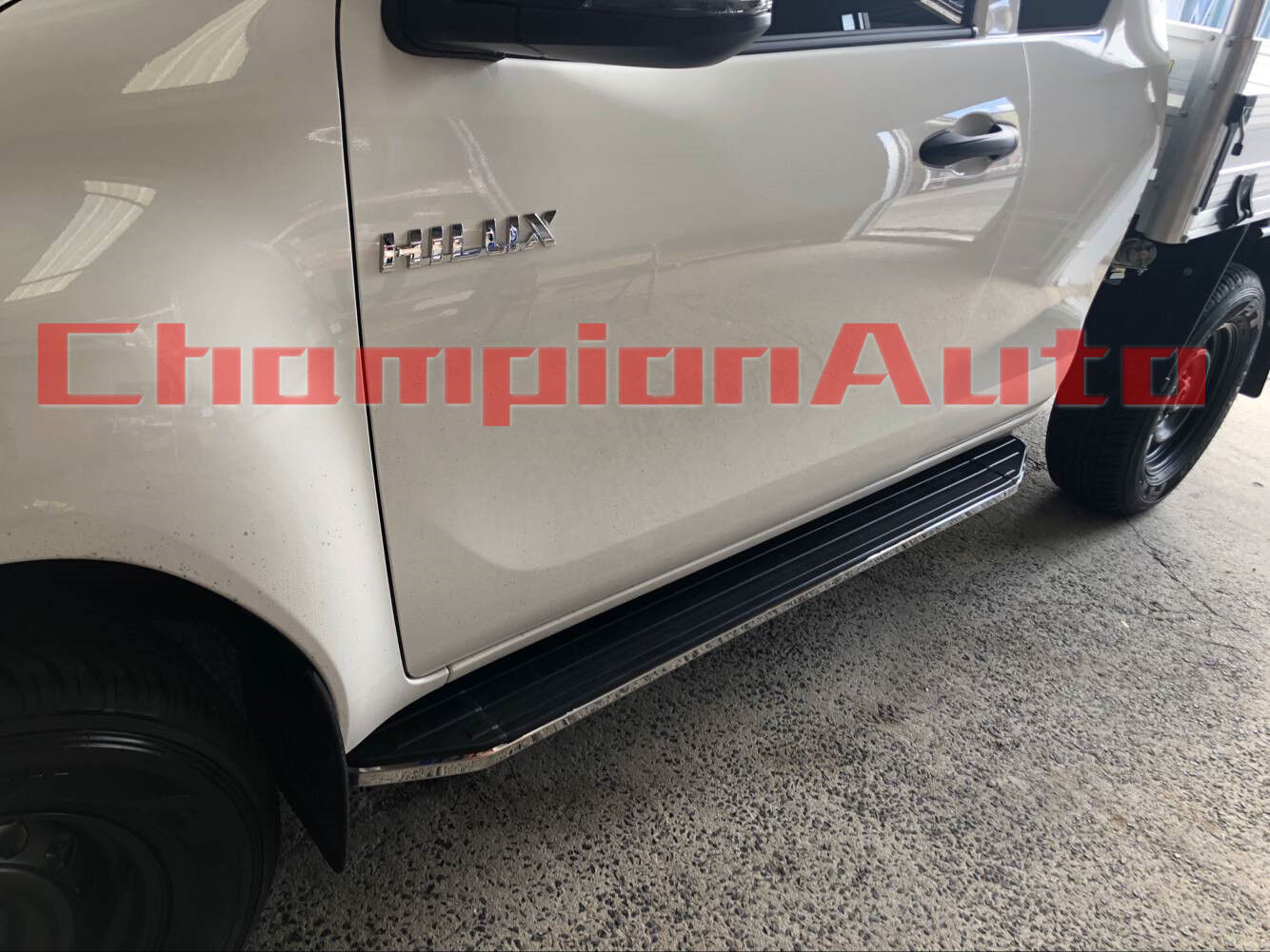 Side Steps For Extra Cab Toyota Hilux WorkMate 2015 - 2024 (CMP88)