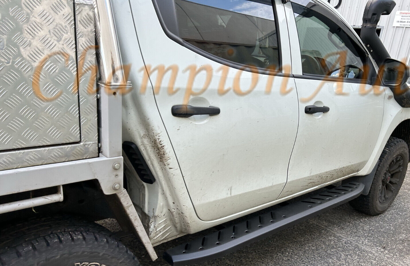 Side Steps Running Boards FOR Mitsubishi Triton MR Double Cab 2019+ (Shark Bar)