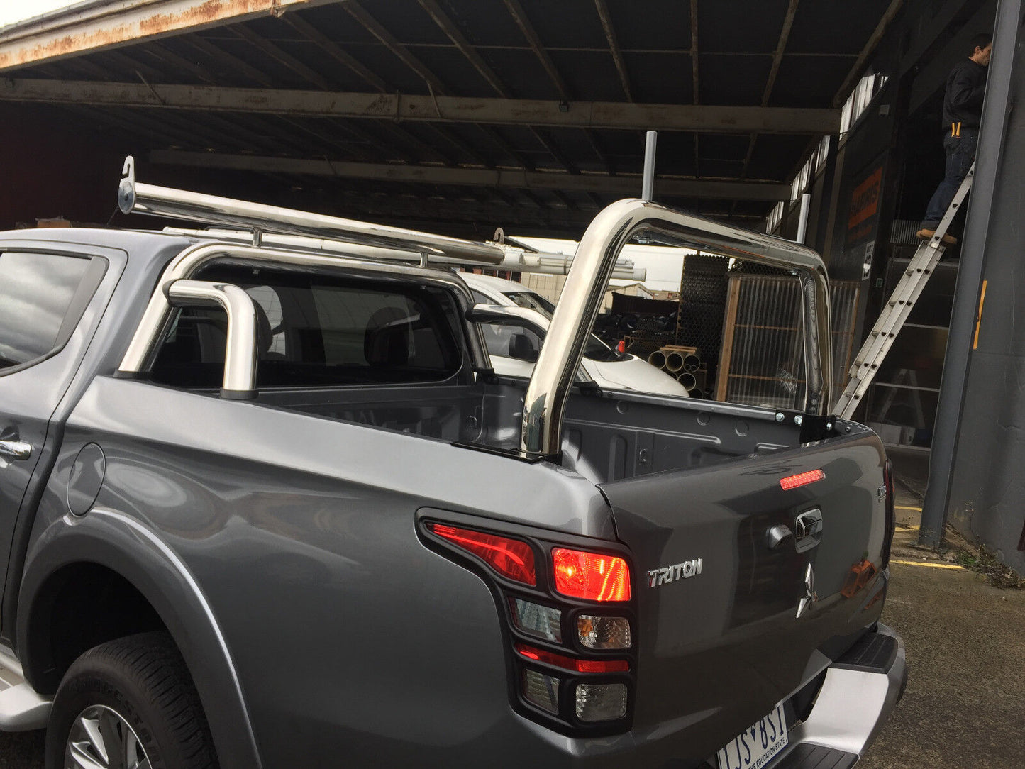 3''Stainless steel Ladder Rack fit Mitsubishi MQ Triton Tub 2015- 2019