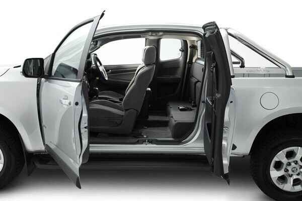 Black Steel Side Steps For Holden RG Colorado  Space Cab 2012- 2020 (Shark Bar)