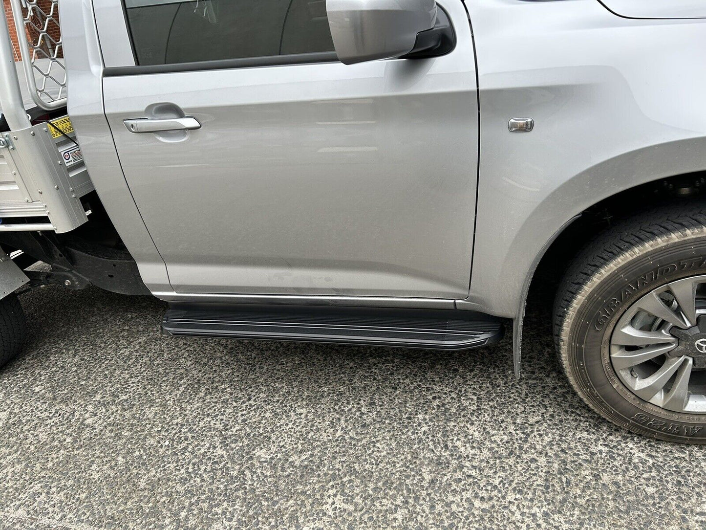 Single Cab Alloy Side steps for the New Mazda BT50 Isuzu D-Max 09/2020 - 2024