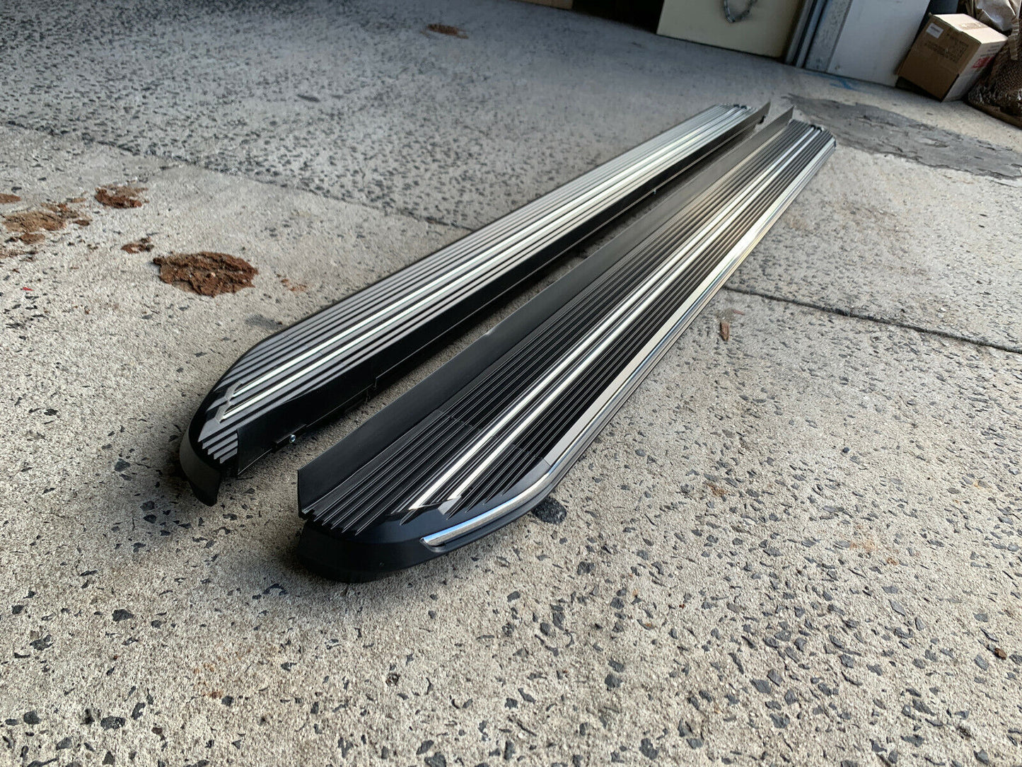 Side Steps For Jeep Grand Cherokee WK  2011-2022 (XR)
