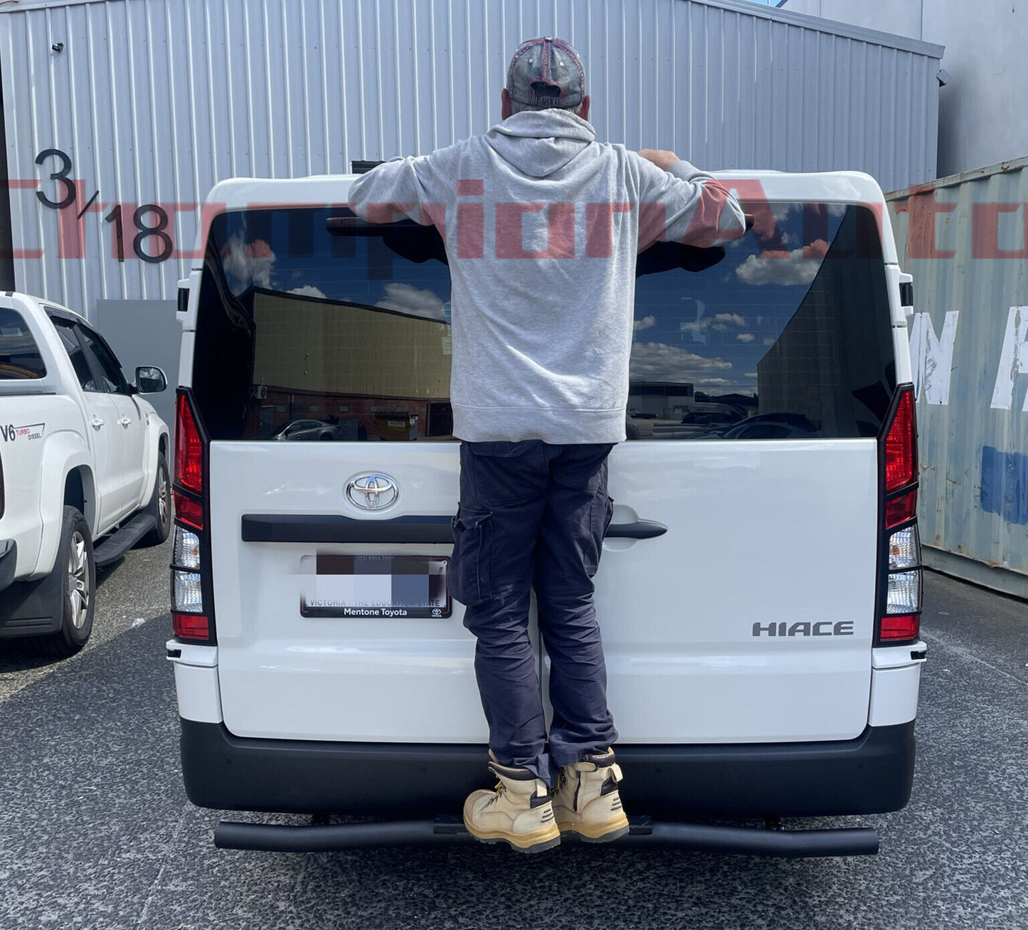 Black Steel Rear Bar Rear Step for Toyota Hiace LWB SLWB 05/2019 -2024