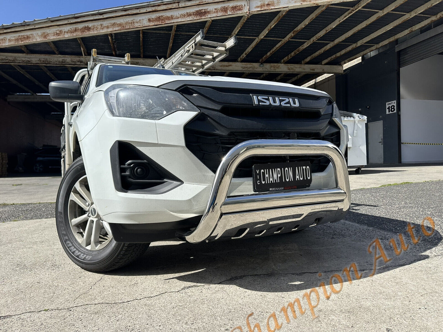 Nudge Bar 3.5'' Oval Stainless Steel Oval FIT Isuzu DMAX D-MAX 9/2020-2024