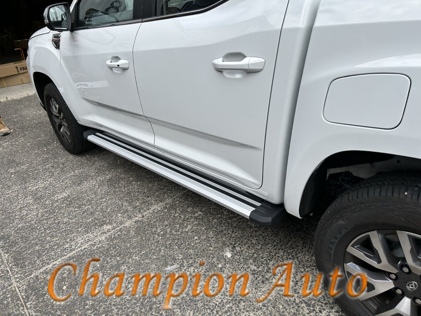 A pair of Alloy side steps For LDV T60 T60 MAX Dual Cab 2021-2024  (S6)
