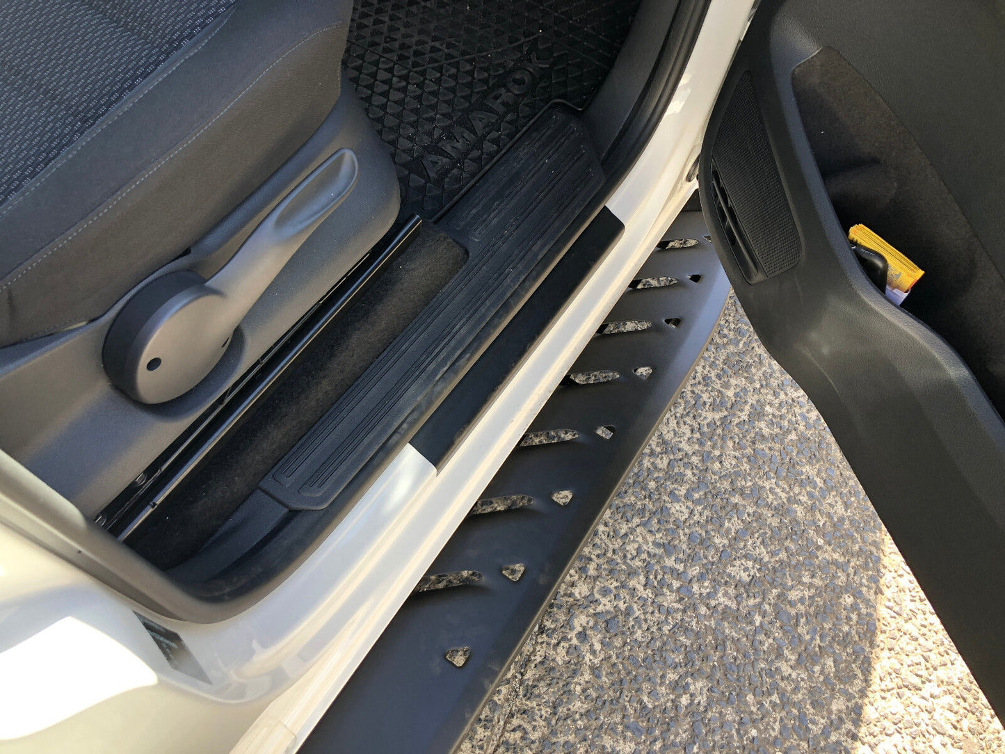 Side Steps Running Boards FOR Mitsubishi Triton MR Double Cab 2019+ (Shark Bar)