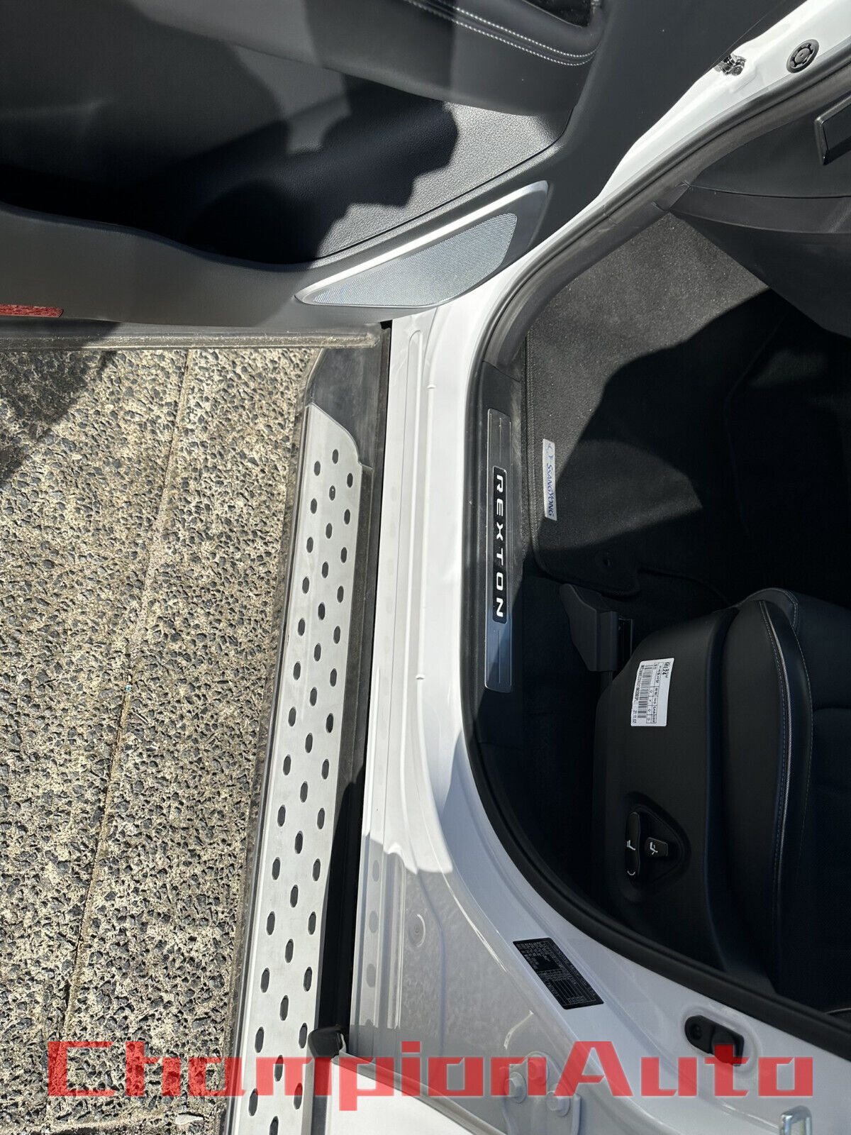 Side Steps Running Boards for SsangYong Rexton 2019-2024 All Models (CMP16)