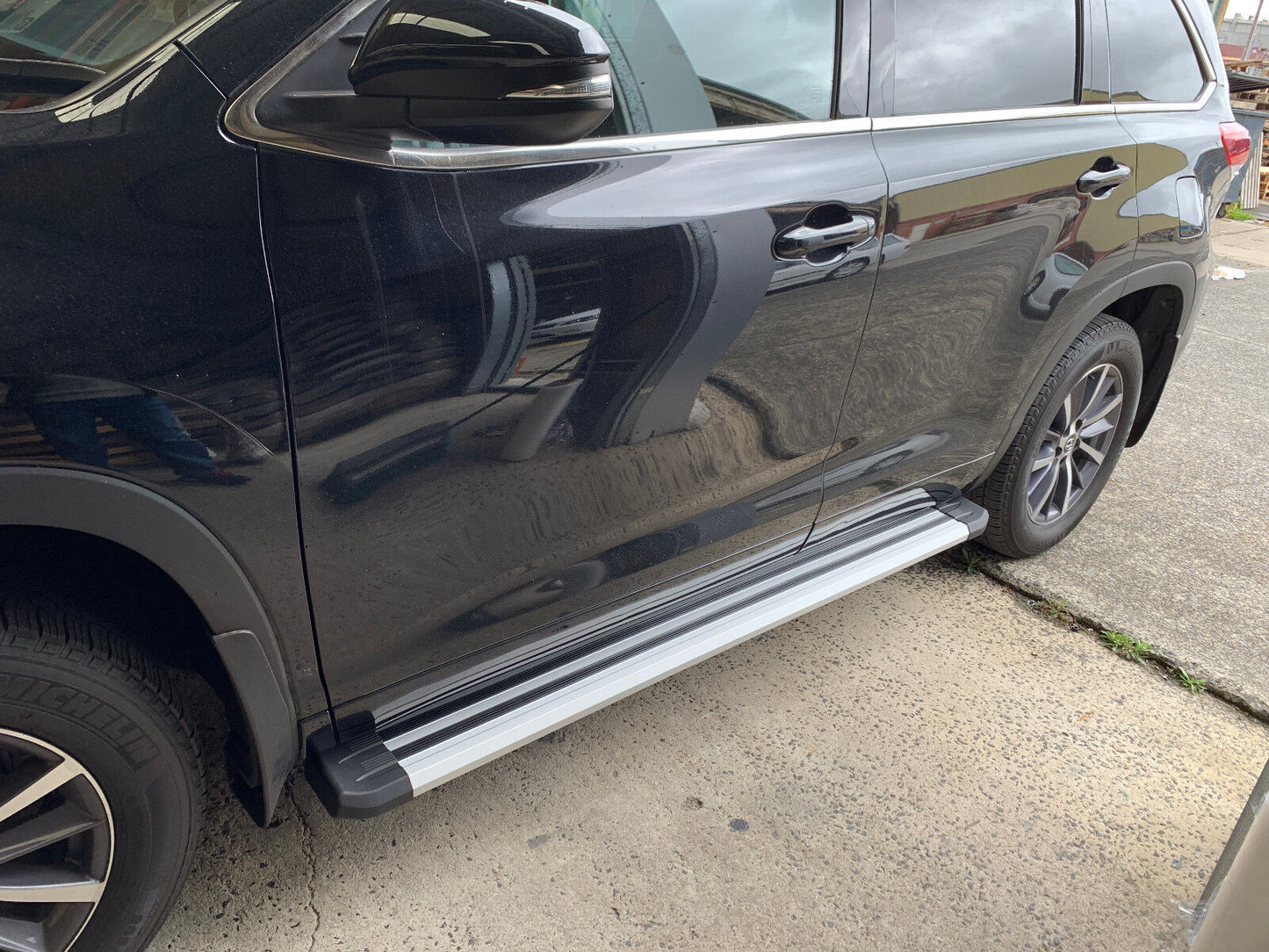 Alloy Side Steps FOR Mitsubishi Triton MR Double Cab 4 Doors 2019+ (S6)