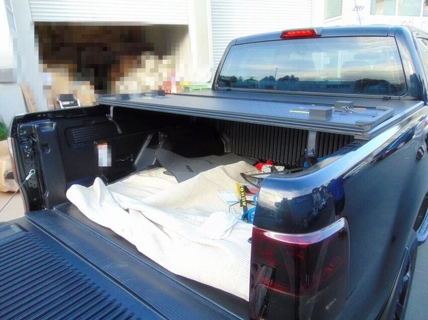 Tri-Fold Hard Top Hard Lid Tonneau Cover Aluminium Isuzu Dmax D-Max 2021-2024