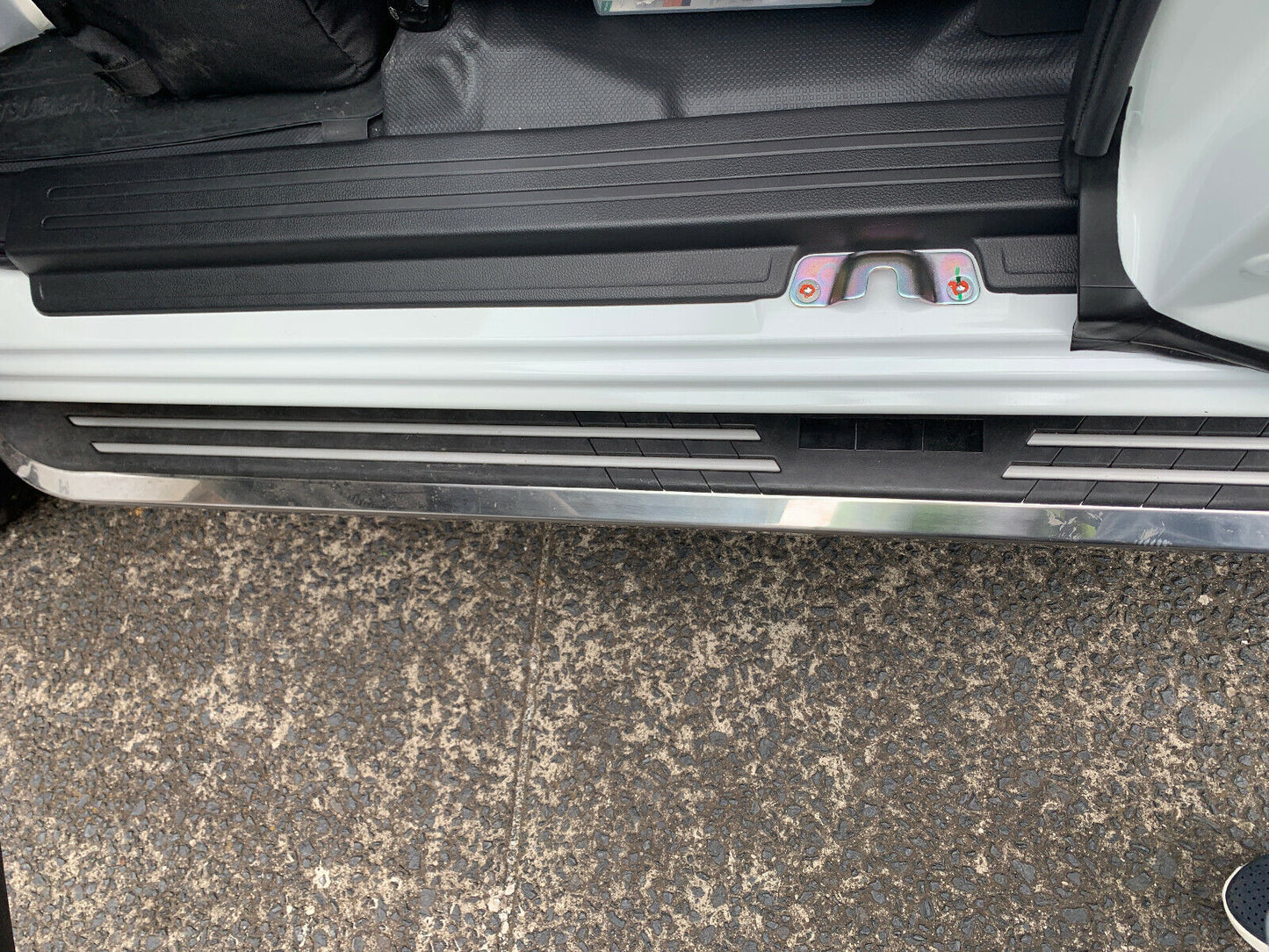 Club Cab Alloy Side Steps FOR Mitsubishi Triton MR Club Cab 2019 - 2024 (CMP94)