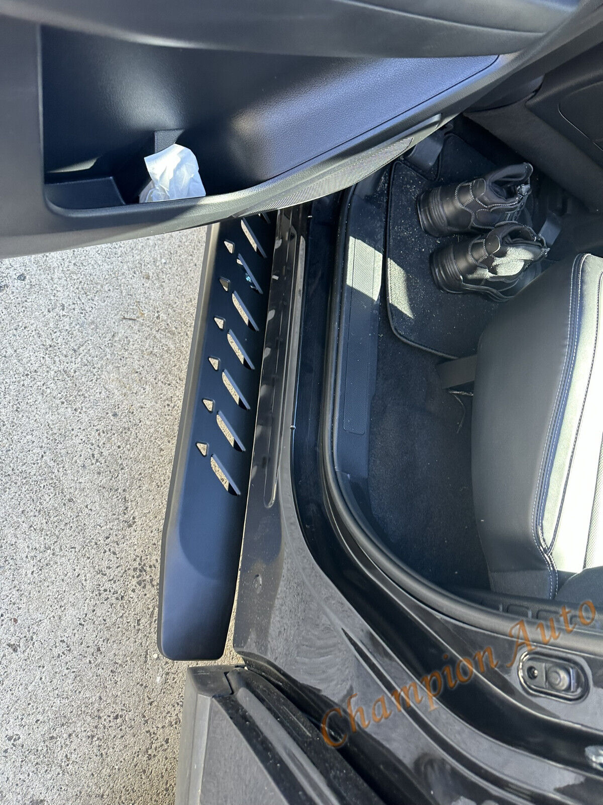 Black Steel Side Steps and Nudge Bar for SsangYong Musso 2018 - 2024