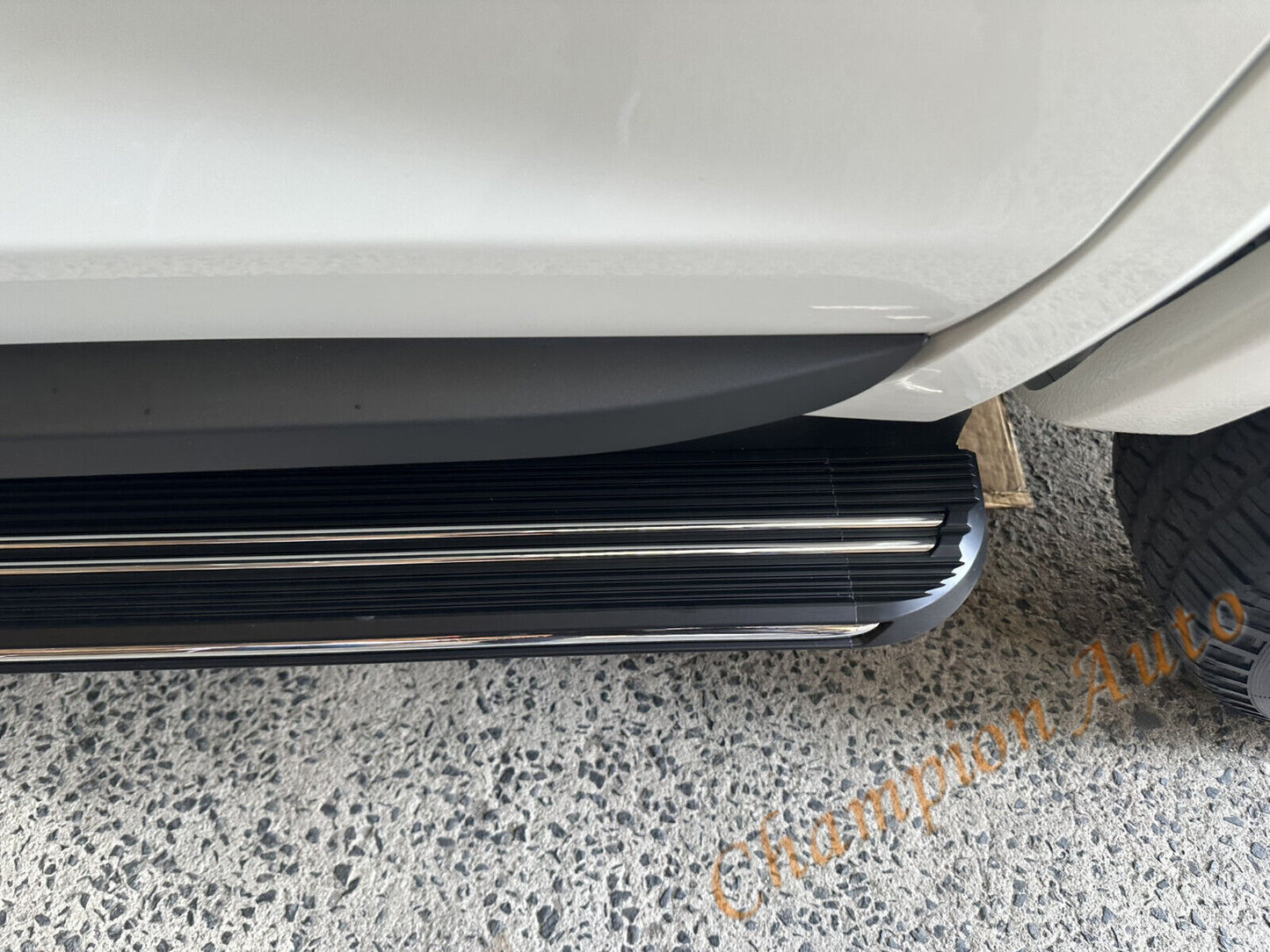 Pair of Alloy side steps For All-New Mitsubishi MV Triton Dual Cab 2024+ (XR)