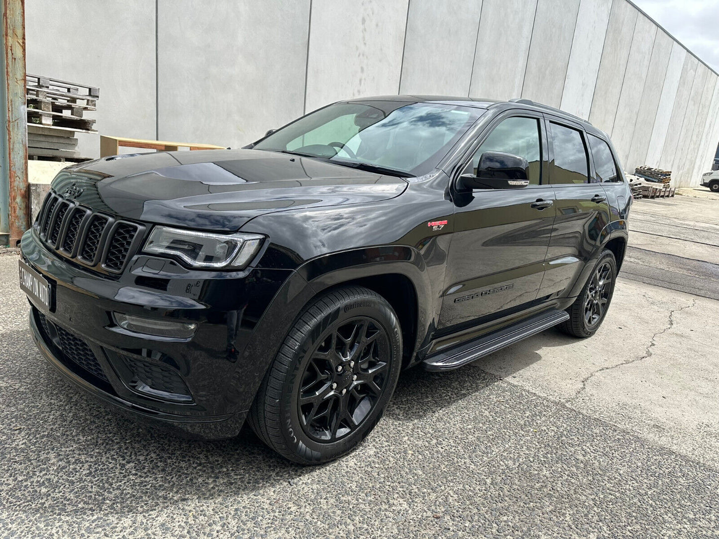 Black Side Steps  for Jeep Grand Cherokee SRT S-Limited S-Overland 11-22